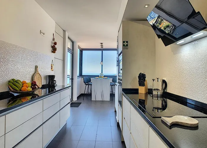 Nata By Madeira Caniço